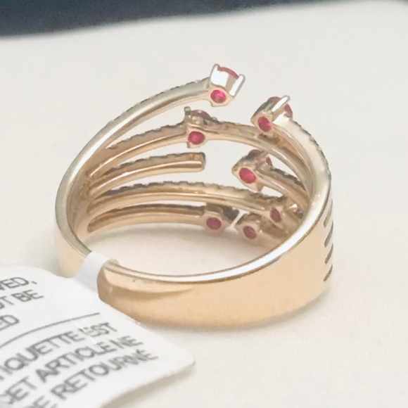 ⭐️ HOST PICK⭐️ 14K Yellow Gold Genuine Ruby & Diamond Ring - Picture 3 of 15